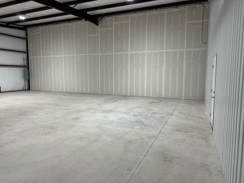 4303 Maple St, Abilene, TX for lease - Building Photo - Image 2 of 7