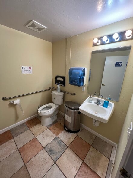 31 Soledad Dr, Monterey, CA for sale - Building Photo - Image 2 of 17