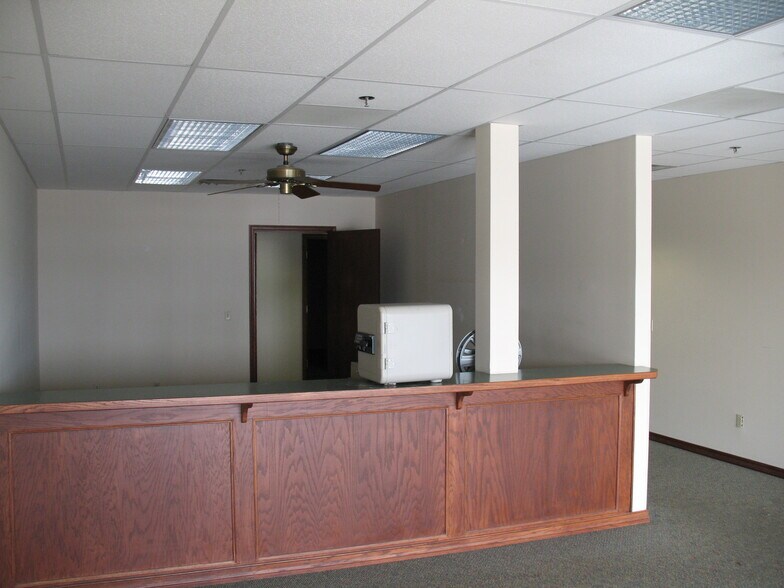18 N Main St, Cape Girardeau, MO à vendre - Photo intérieure - Image 2 de 16