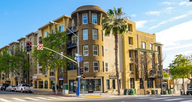 Plus de détails pour 1970-1990 Columbia St, San Diego, CA - Bureau/Commerce de détail à louer