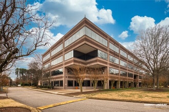 240 Corporate Blvd, Norfolk, VA for sale Building Photo- Image 2 of 5