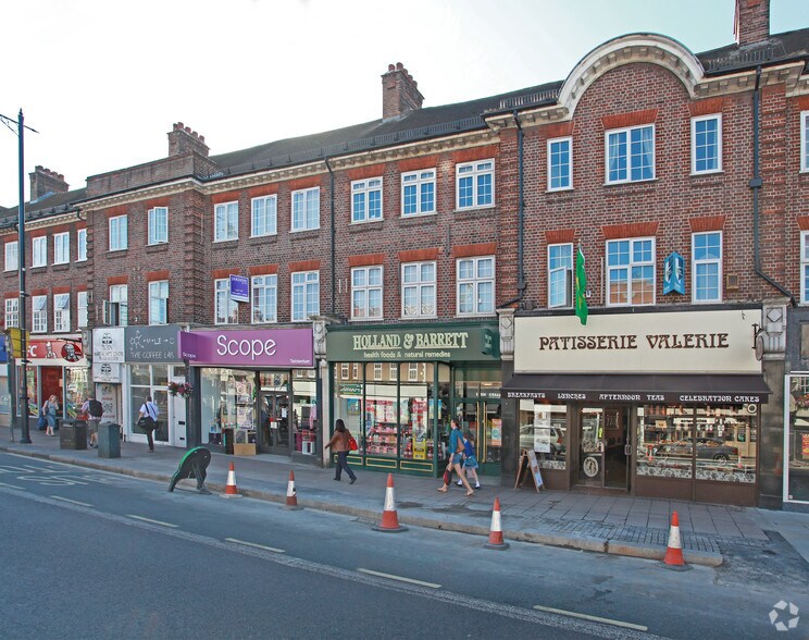 13 King St, Twickenham à louer - Photo du bâtiment - Image 1 de 4