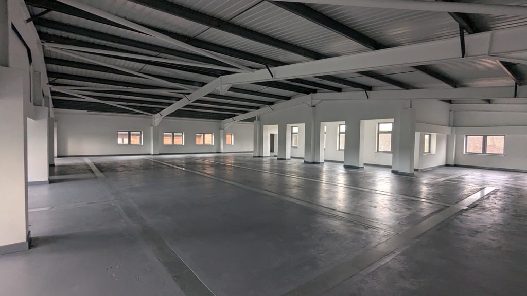 Lauriston Park, Evesham for lease Interior Photo- Image 1 of 34