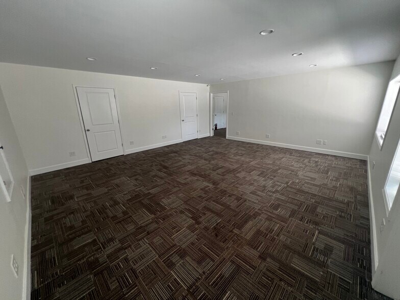 5154 Augusta Rd, Lexington, SC à louer - Photo du bâtiment - Image 2 de 7