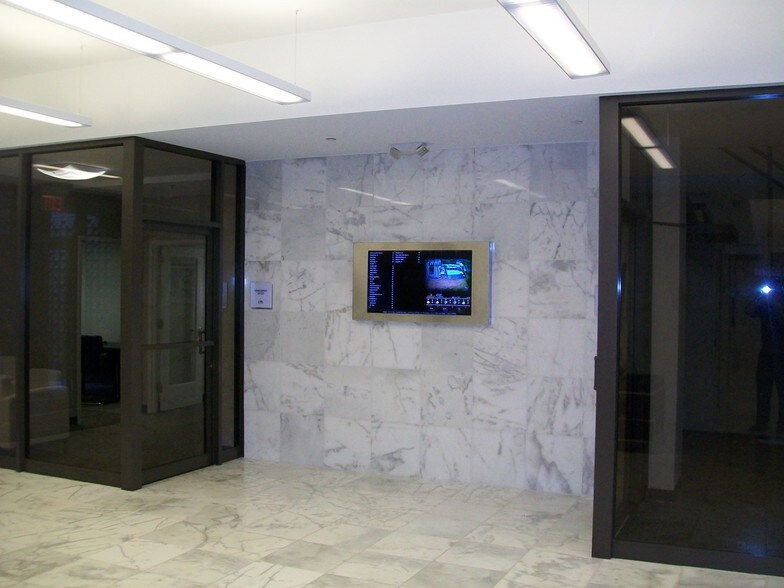 315 W Ponce de Leon Ave, Decatur, GA à louer - Photo intérieure - Image 2 de 7