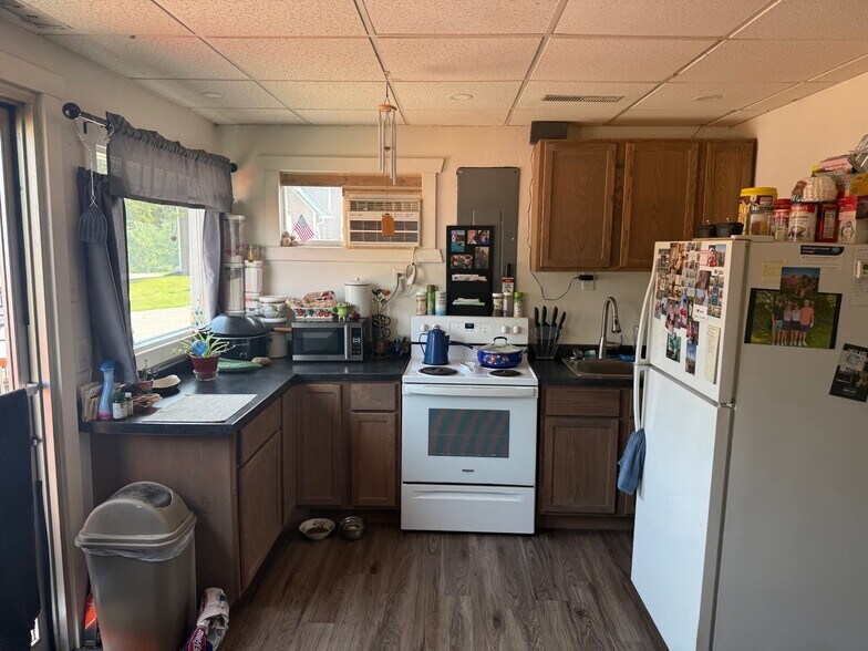 104 W Main St, Floris, IA à vendre - Photo du bâtiment - Image 3 de 9