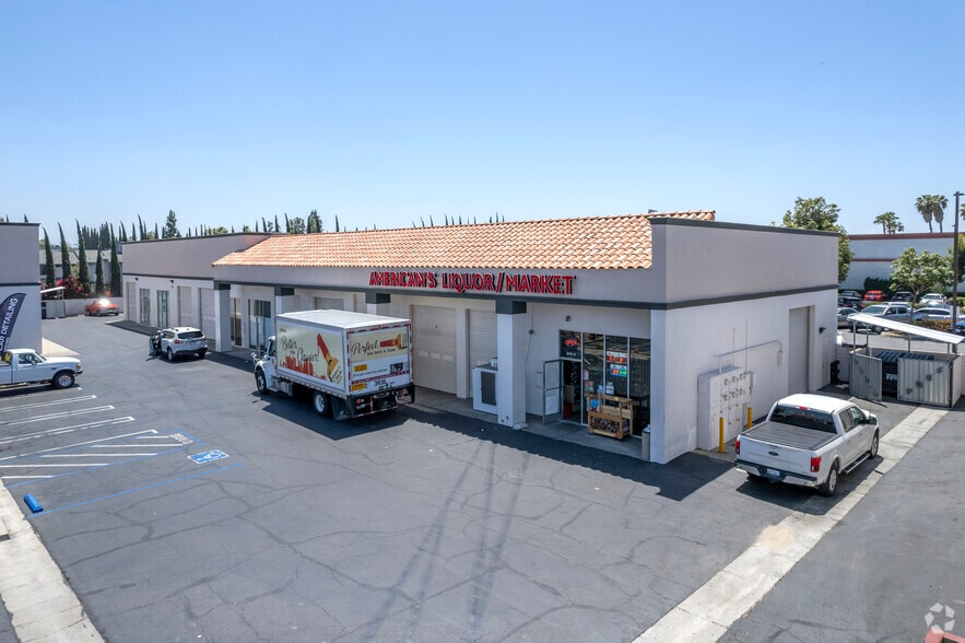 2121 E Valley Pky, Escondido, CA for sale - Building Photo - Image 3 of 6