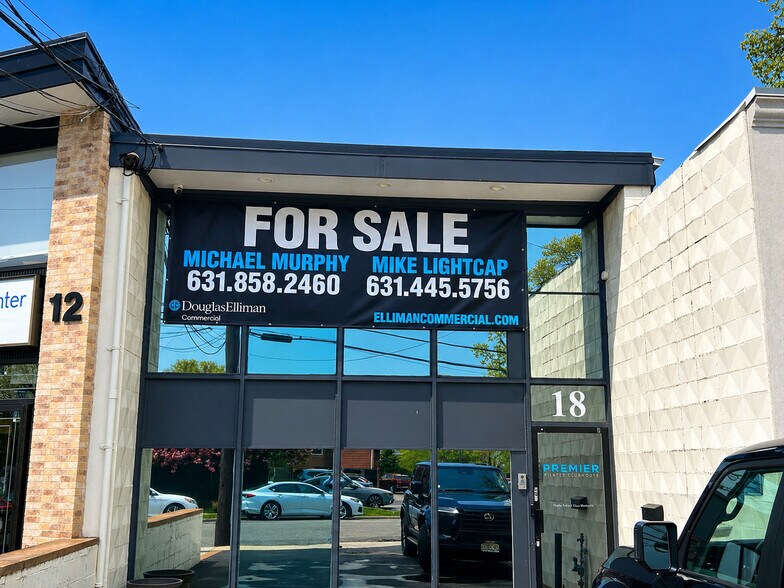 18 Unqua Rd, Massapequa, NY à vendre - Photo du bâtiment - Image 3 de 34