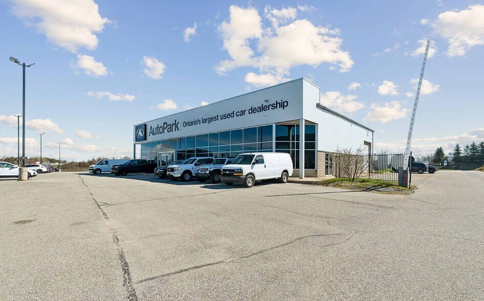 2496 Doral Dr, Innisfil, ON à vendre - Photo du bâtiment - Image 3 de 14