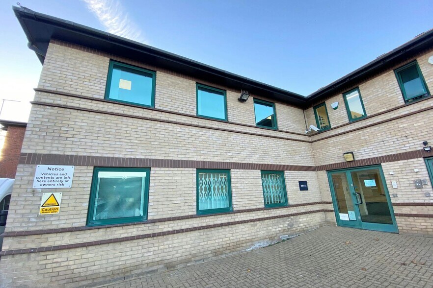 Hortons Way, Westerham à vendre - Photo du bâtiment - Image 1 de 3