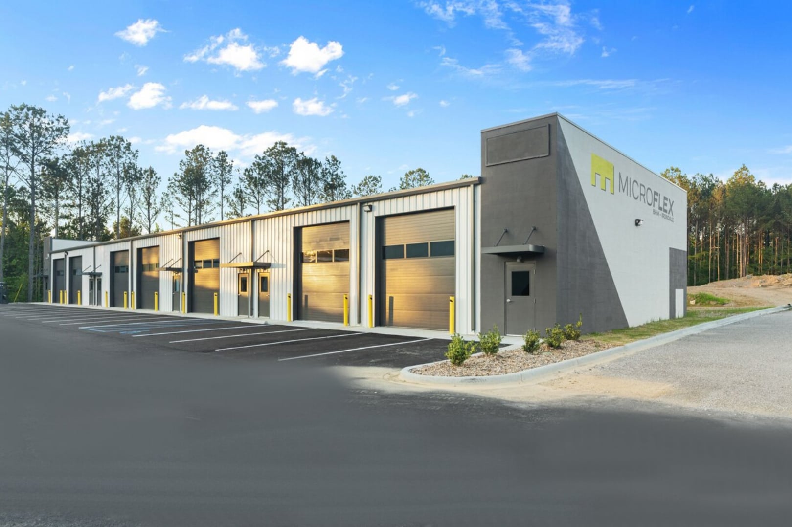 3890 Douglas Way, Hoover, AL for lease Building Photo- Image 1 of 13