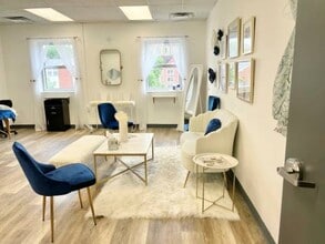 700 Bryden Rd, Columbus, OH à louer Photo du bâtiment- Image 2 de 8