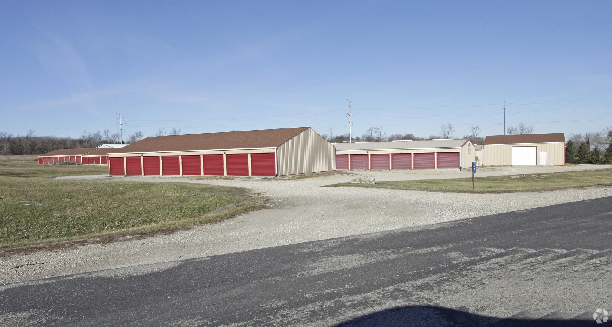 7345 Friendly Dr, Kewaskum, WI for sale Primary Photo- Image 1 of 4