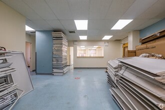 90-04 161st St, Jamaica, NY for lease Interior Photo- Image 1 of 5