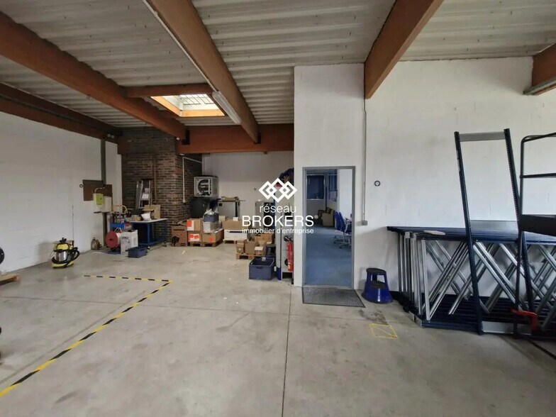 Industrial in Croissy-Beaubourg for lease - Interior Photo - Image 3 of 8
