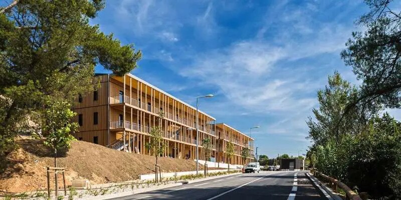 Office in Aix-en-Provence for lease Building Photo- Image 1 of 12