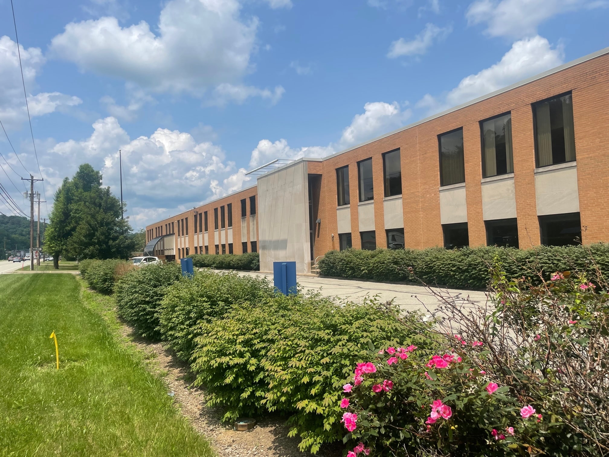 1740 Golden Mile Hwy, Monroeville, PA for lease Primary Photo- Image 1 of 35