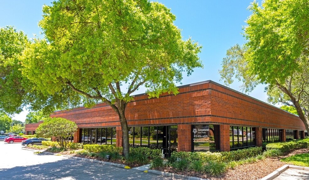 5421 Beaumont Center Blvd, Tampa, FL for lease - Building Photo - Image 2 of 11