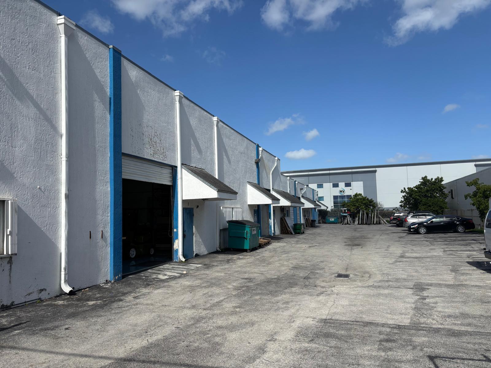 13280 NW 43rd Ave, Opa Locka, FL for lease Interior Photo- Image 1 of 9