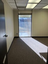 7301 N Broadway Ext, Oklahoma City, OK à louer Photo intérieure- Image 2 de 3