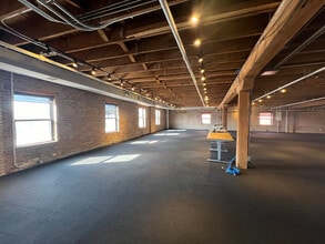 800 W Huron St, Chicago, IL for lease Interior Photo- Image 2 of 6