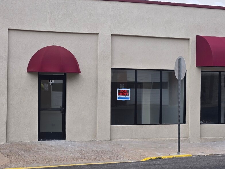 191 W Cedar St, Globe, AZ for lease - Building Photo - Image 2 of 13