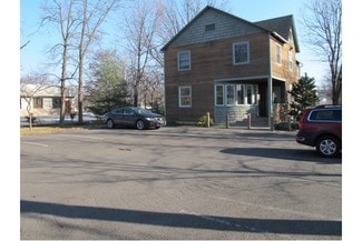 More details for 390 Commerce Dr, Fort Washington, PA - Office for Lease