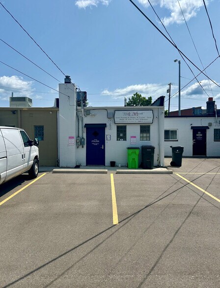 26803 Harper Ave, Saint Clair Shores, MI for sale - Building Photo - Image 2 of 5