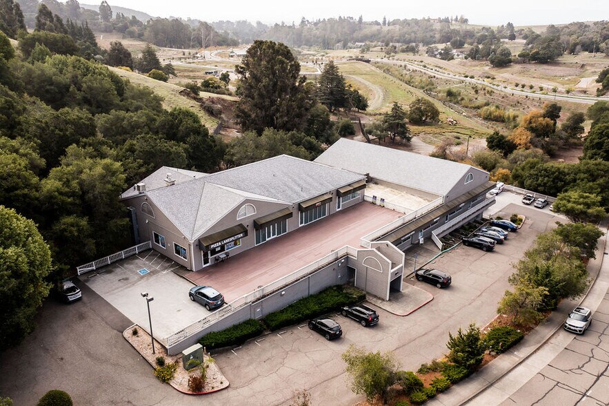 4400 Keller Ave, Oakland, CA à vendre - Photo du bâtiment - Image 3 de 25