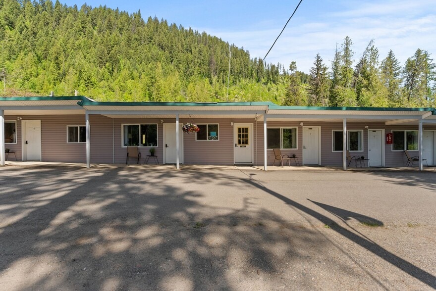 8612 Washington 31 Hwy, Metaline, WA for sale - Building Photo - Image 3 of 83