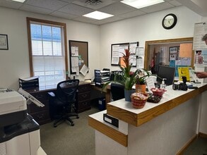 352 Railroad St, Ligonier, PA for lease Interior Photo- Image 2 of 3