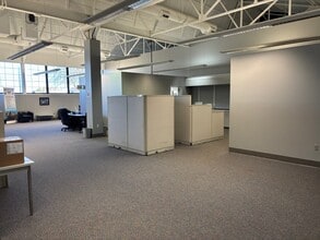 711 W Pickard St, Mount Pleasant, MI for lease Interior Photo- Image 1 of 5