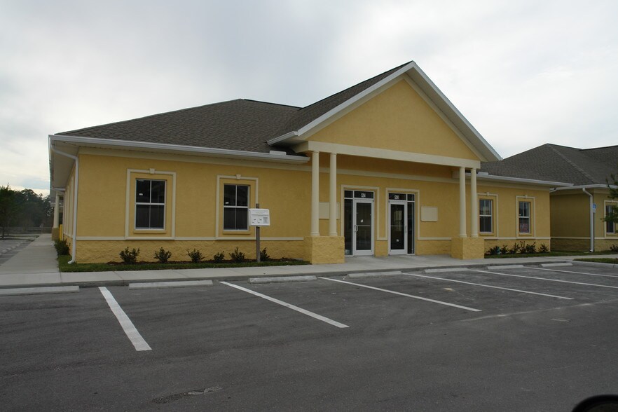 5290-5294 Applegate Dr, Spring Hill, FL for sale - Primary Photo - Image 1 of 1