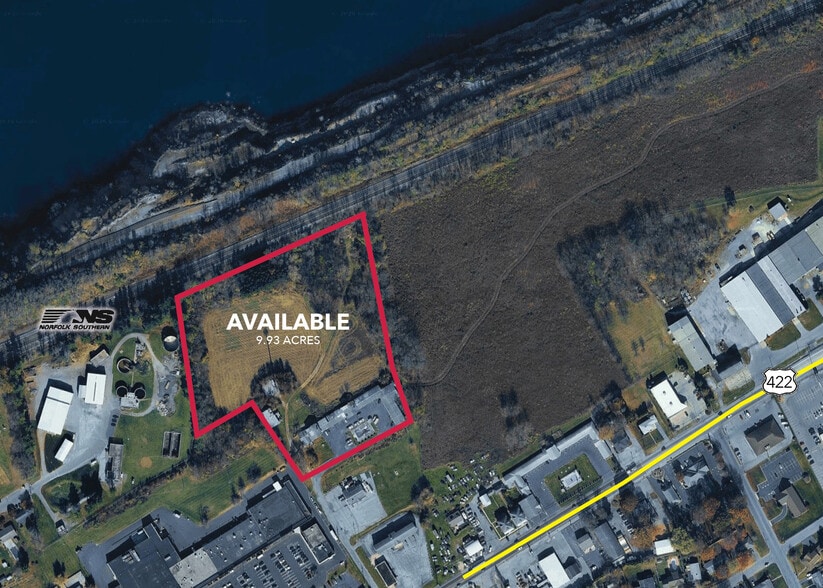 977 E Main St, Palmyra, PA for sale - Building Photo - Image 2 of 4