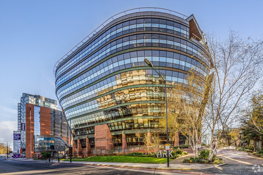 201 Talgarth Rd, London for lease - Building Photo - Image 2 of 12