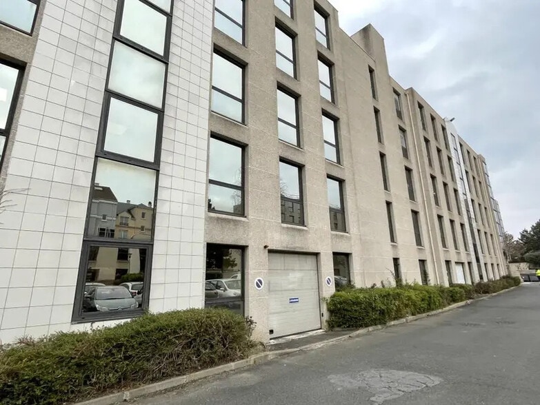 53 Boulevard De La République, Chatou for lease - Building Photo - Image 3 of 8