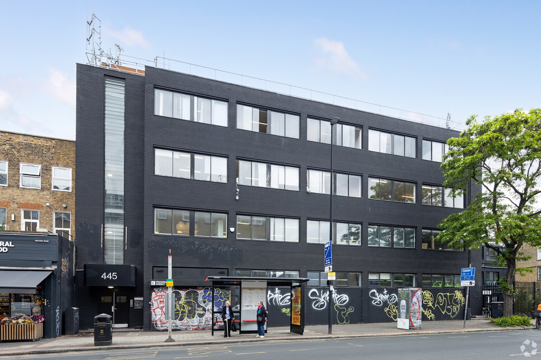 445-453 Hackney Rd, Londres à louer Photo principale- Image 1 de 10
