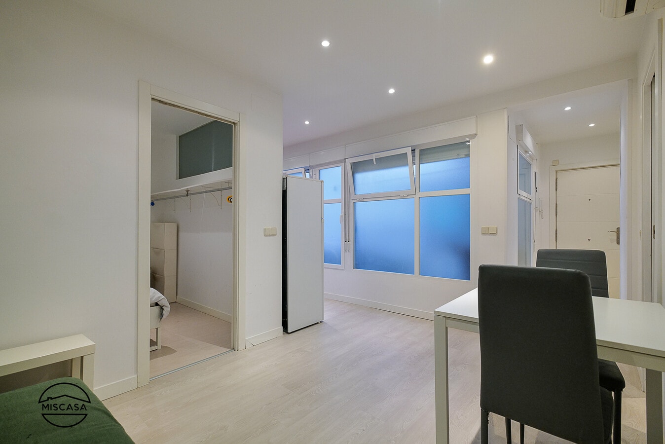 Madrid, MAD 28020 - Unit Puerta I -  - Interior Photo - Image 1 of 17