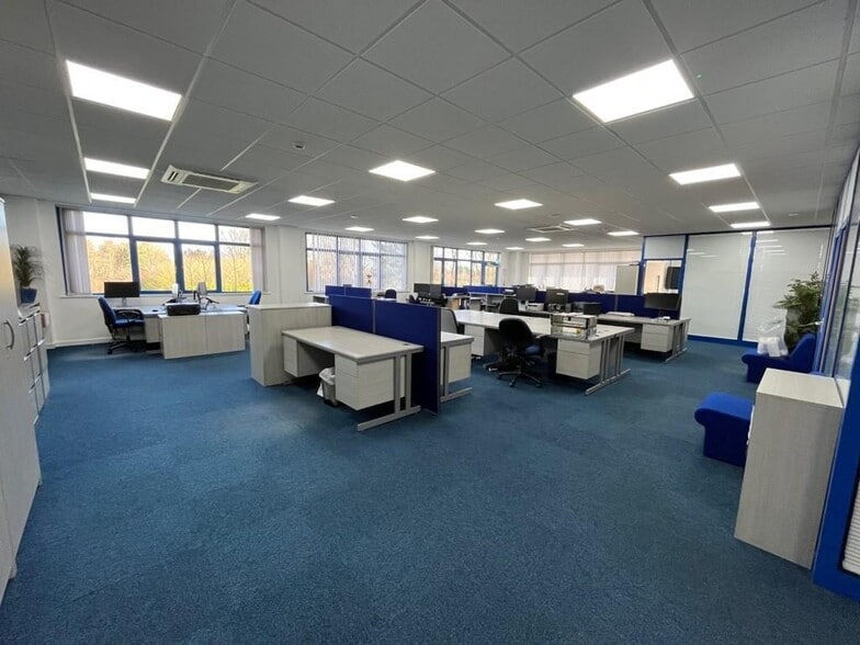 Earls Colne, Earls Colne for lease - Building Photo - Image 3 of 22