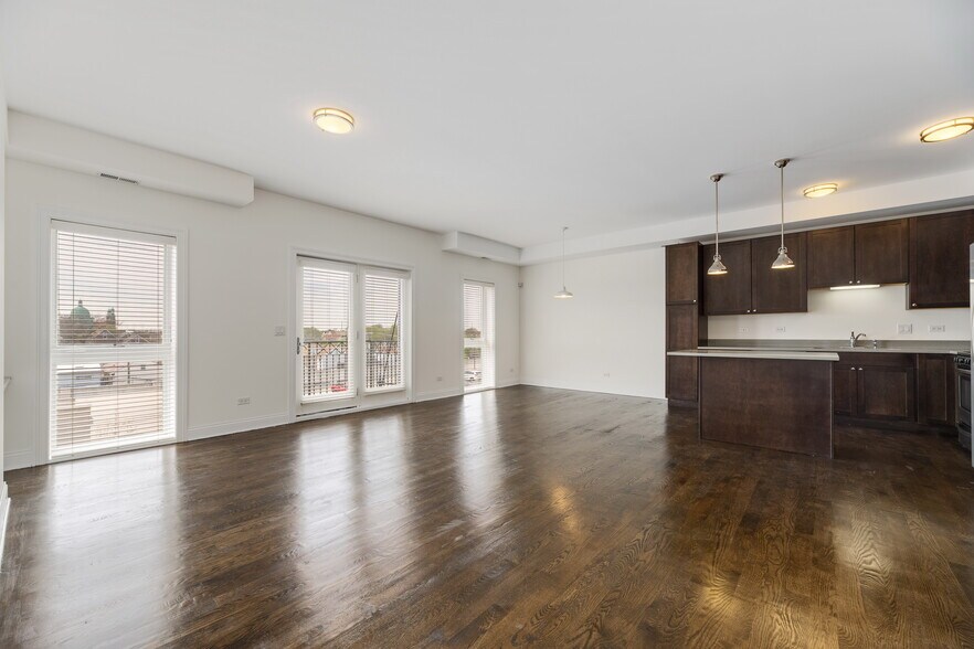 3227-3231 S Halsted St, Chicago, IL à vendre - Photo intérieure - Image 2 de 19