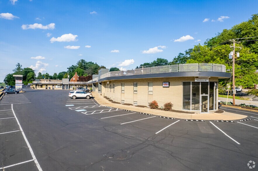 3515 Washington Rd, McMurray, PA à louer - Photo du bâtiment - Image 3 de 5