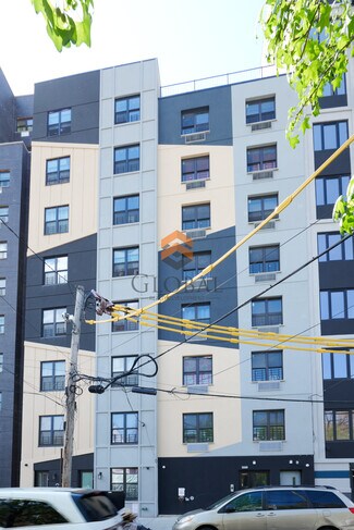 Plus de détails pour 2073 Ryer Ave, Bronx, NY - Multi-résidentiel à vendre