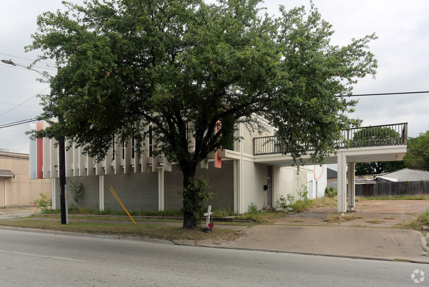 5101 Navigation Blvd, Houston, TX for lease - Building Photo - Image 3 of 10