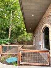 1701 W Forest Hills Blvd, Bella Vista, AR à louer Photo intérieure- Image 2 de 8