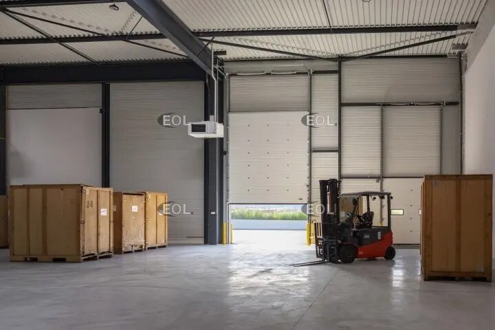 Local d'activités dans Ézanville à vendre - Photo du bâtiment - Image 3 de 9