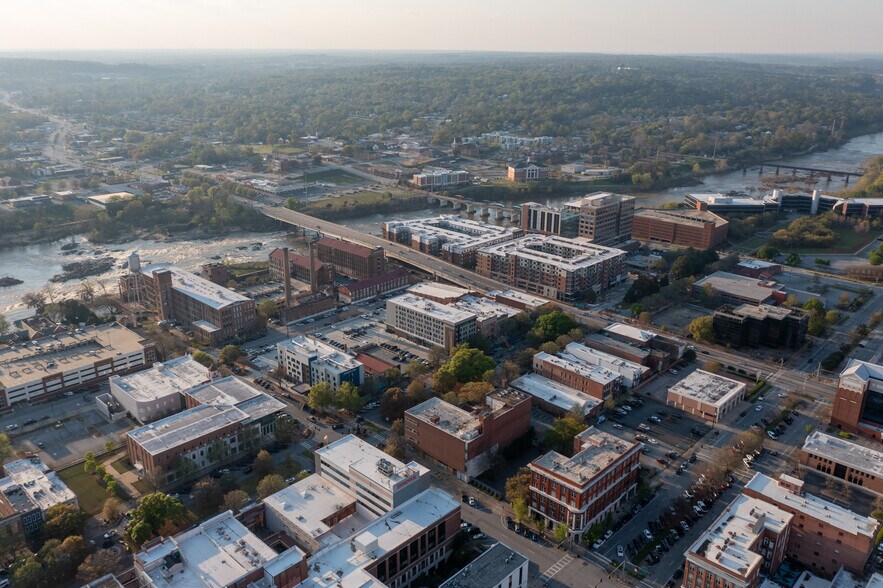 1300 Front Ave, Columbus, GA à louer - Photo du bâtiment - Image 3 de 5