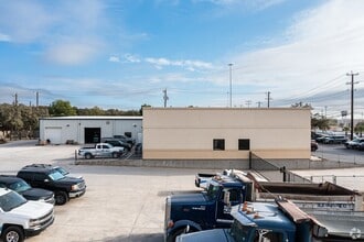 7575 W Loop 1604, San Antonio, TX for lease Interior Photo- Image 2 of 13
