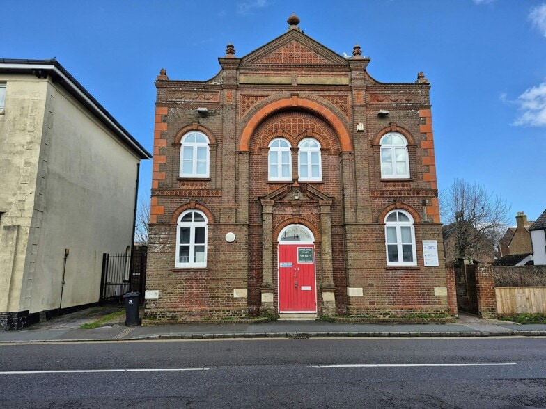 14 Purewell, Christchurch for lease - Building Photo - Image 1 of 1