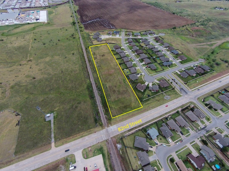 500 SW 83rd St, Lawton, OK à vendre - Aérien - Image 1 de 2
