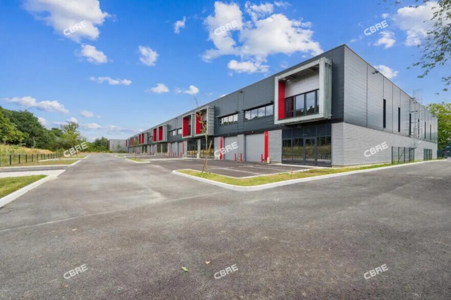 Flex dans Bondoufle à louer - Photo du bâtiment - Image 2 de 3